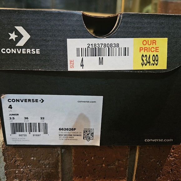 Kids Chuck Taylor's (Converse) - Picture 12 of 12